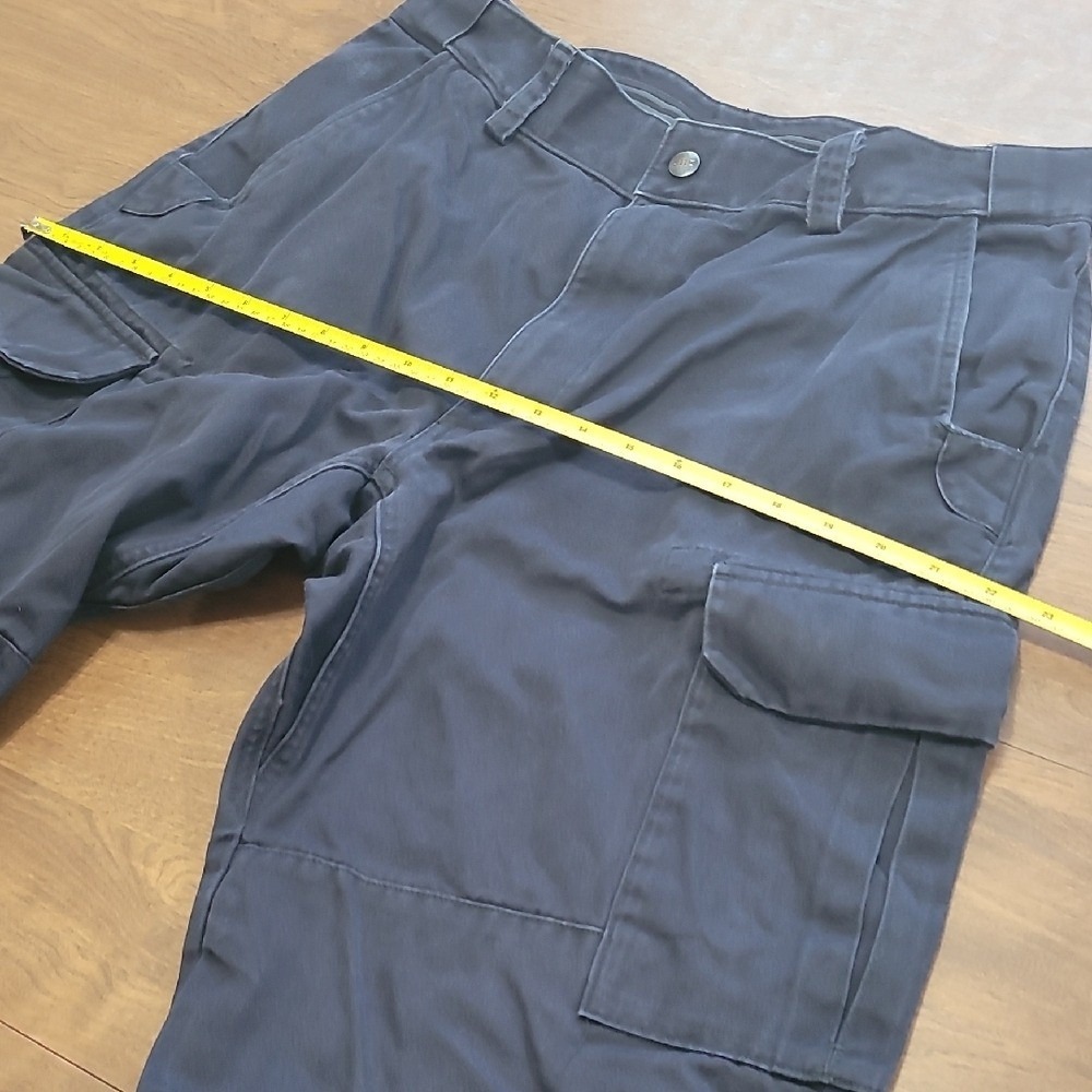 5.11 Tactical Men's Cargo Pants Size 36 Navy Blue Great Condition Work Utility - Picture 15 of 16